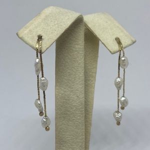 Solid 14kt Yellow Gold Pearl Earrings